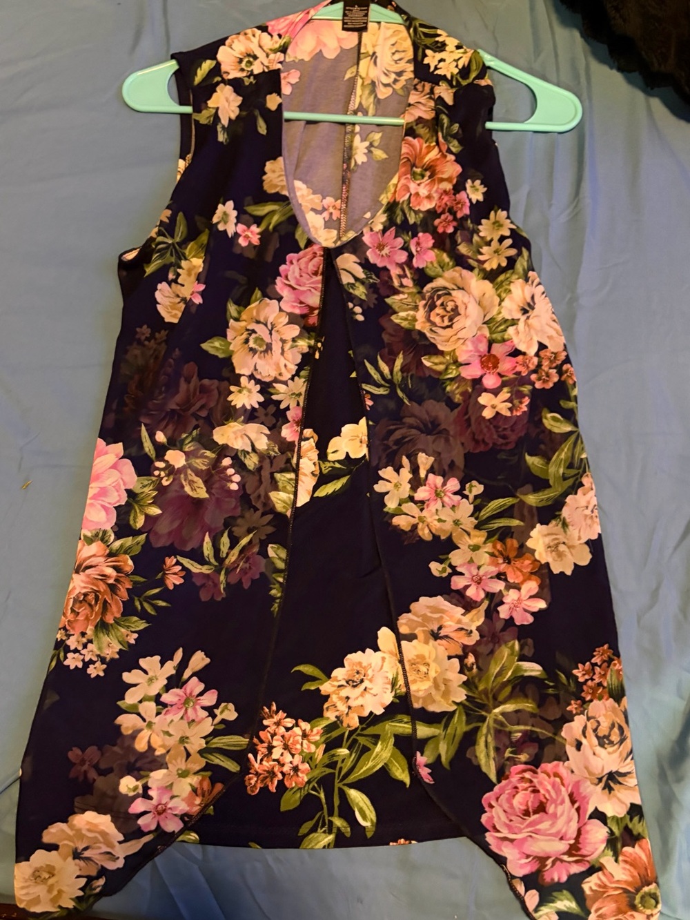 Floral Sleeveless V-Neck Womens tank top - Navy with Pink Floral